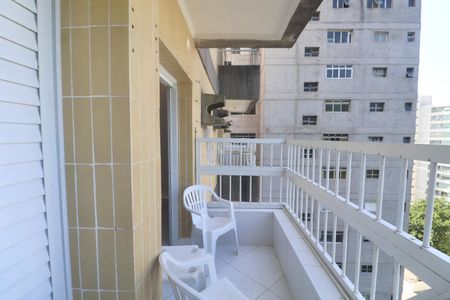 Apartamento para alugar com 85m², 2 quartos e 1 vagaVaranda