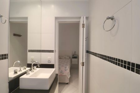 Apartamento para alugar com 85m², 2 quartos e 1 vagaBanheiro Suíte