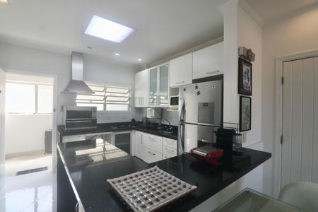 Apartamento para alugar com 85m², 2 quartos e 1 vagaCozinha