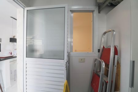 Apartamento para alugar com 85m², 2 quartos e 1 vagaÁrea de Serviço