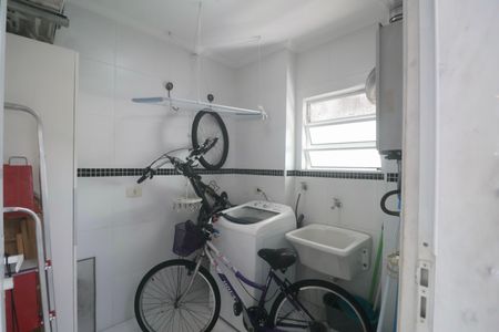 Apartamento para alugar com 85m², 2 quartos e 1 vagaÁrea de Serviço