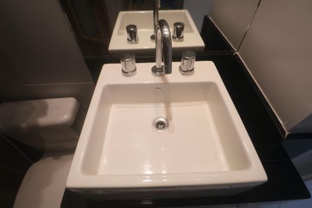 Apartamento para alugar com 85m², 2 quartos e 1 vagaBanheiro Social