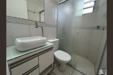 Banheiro de apartamento à venda com 2 quartos, 44m² em Jardim Leonor, São Paulo