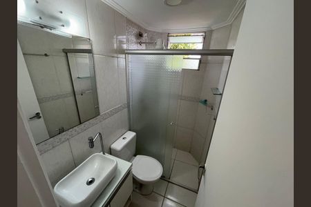 Banheiro de apartamento à venda com 2 quartos, 44m² em Jardim Leonor, São Paulo