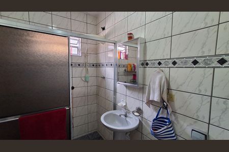 Casa à venda com 100m², 3 quartos e 2 vagas Casa à venda com 100m², 3 quartos e 2 vagasBanheiro Social