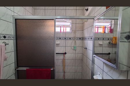 Casa à venda com 100m², 3 quartos e 2 vagas Casa à venda com 100m², 3 quartos e 2 vagasBanheiro Social