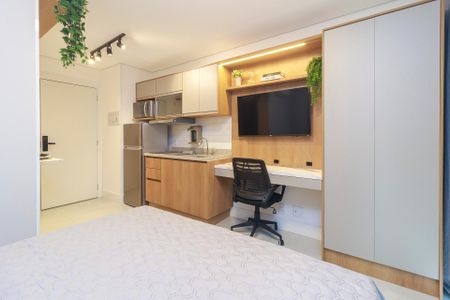 Studio de kitnet/studio para alugar com 0 quarto, 25m² em Santo Amaro, São Paulo