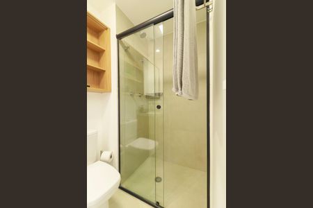 Studio para alugar com 25m², 0 quarto e sem vaga Studio para alugar com 25m², 0 quarto e sem vagaBanheiro