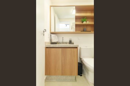 Banheiro de kitnet/studio à venda com 0 quarto, 25m² em Santo Amaro, São Paulo