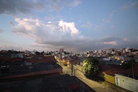 Casa à venda com 335m², 4 quartos e 9 vagasVista