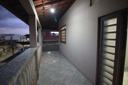 Casa à venda com 335m², 4 quartos e 9 vagasVaranda Terraço