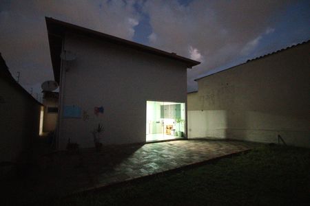 Casa à venda com 335m², 4 quartos e 9 vagasQuintal