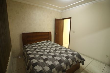 Casa à venda com 335m², 4 quartos e 9 vagasQuarto 1