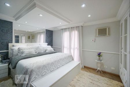 Apartamento à venda com 160m², 4 quartos e 3 vagasQuarto 