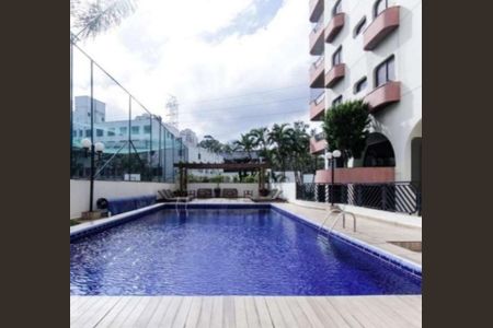 Apartamento à venda com 160m², 4 quartos e 3 vagasPiscina