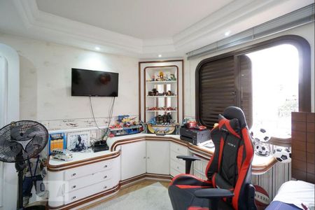 Apartamento à venda com 160m², 4 quartos e 3 vagasQuarto