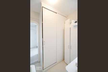 Apartamento à venda com 160m², 4 quartos e 3 vagasBanheiro