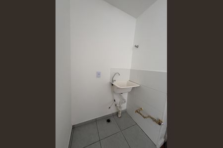 Area de serviço de apartamento para alugar com 2 quartos, 32m² em Jardim Oriental, São Paulo