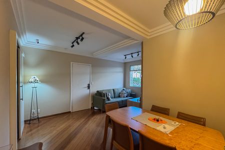 Apartamento à venda com 4 quartos, 105m² em Santo Antônio, Belo Horizonte