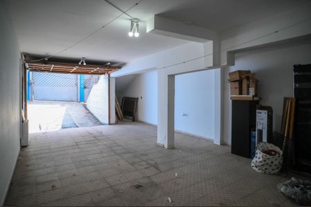 Casa à venda com 145m², 2 quartos e 3 vagasGaragem