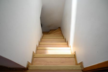 Casa à venda com 145m², 2 quartos e 3 vagasEscada'