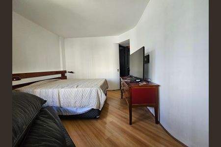 Suíte de apartamento para alugar com 1 quarto, 46m² em Brooklin Novo, São Paulo