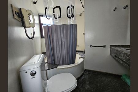 Banheiro da Suíte de apartamento para alugar com 1 quarto, 46m² em Brooklin Novo, São Paulo