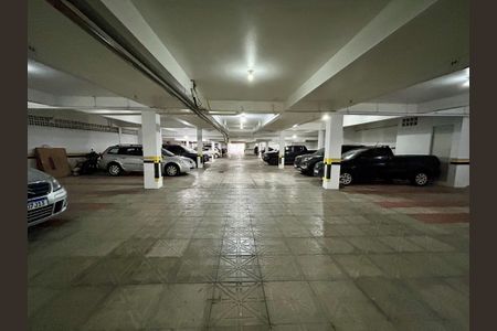 Apartamento para alugar com 70m², 2 quartos e 1 vagaGaragem