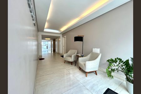 Apartamento para alugar com 70m², 2 quartos e 1 vagaHall de entrada