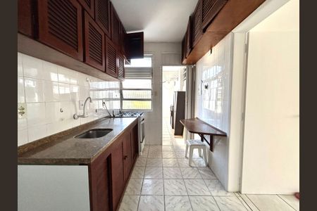 Apartamento para alugar com 70m², 2 quartos e 1 vagaCozinha 