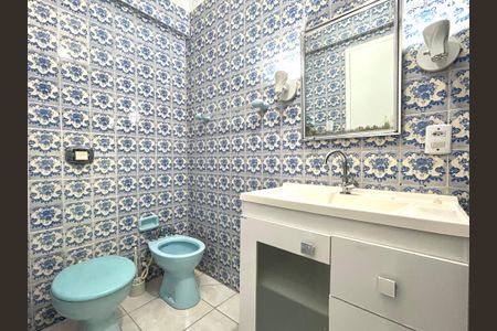 Apartamento para alugar com 70m², 2 quartos e 1 vagaBanheiro 