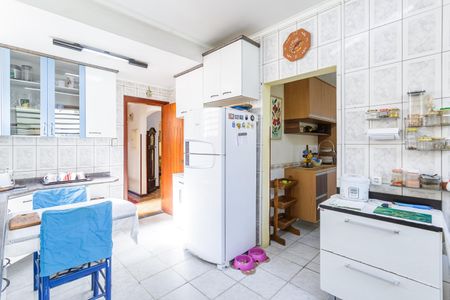 Casa à venda com 220m², 3 quartos e 4 vagas Casa à venda com 220m², 3 quartos e 4 vagasCozinha