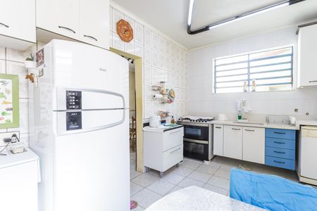 Cozinha de casa à venda com 3 quartos, 220m² em Moema, São Paulo