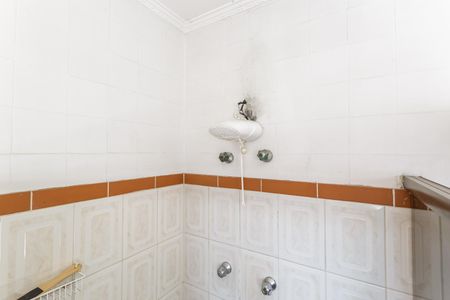 Casa à venda com 220m², 3 quartos e 4 vagas Casa à venda com 220m², 3 quartos e 4 vagasBanheiro Social