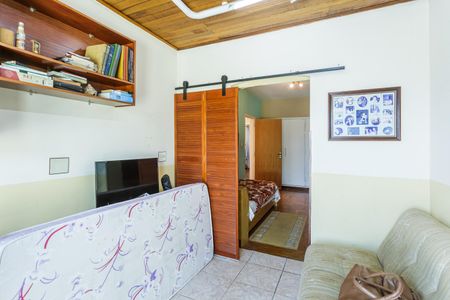Casa à venda com 220m², 3 quartos e 4 vagas Casa à venda com 220m², 3 quartos e 4 vagasQuarto 1