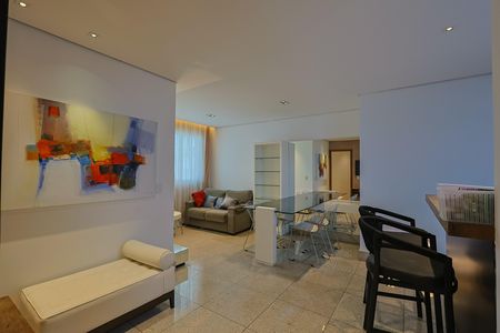 Apartamento para alugar com 2 quartos, 65m² em Belvedere, Belo Horizonte
