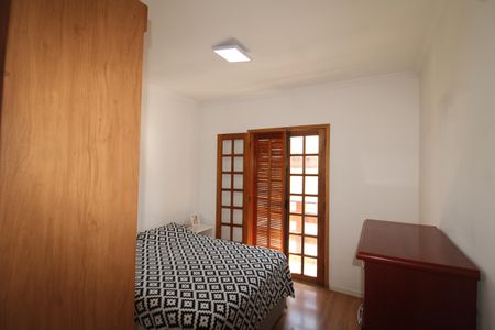 Apartamento à venda com 200m², 3 quartos e 5 vagasQuarto 1