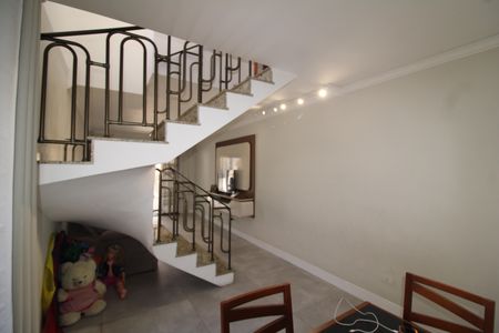 Apartamento à venda com 200m², 3 quartos e 5 vagasSala