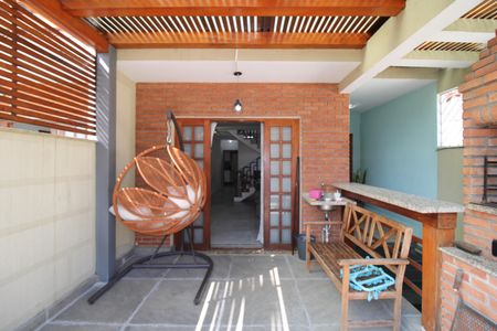 Apartamento à venda com 200m², 3 quartos e 5 vagasSala - Varanda