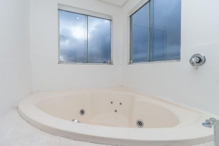 Apartamento à venda com 127m², 3 quartos e 1 vaga