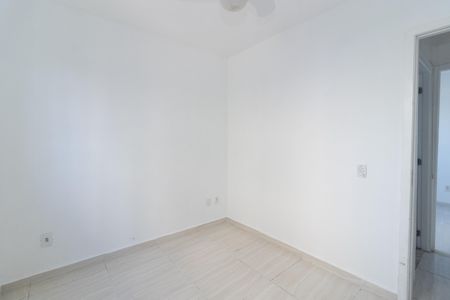 Quarto 2 de apartamento para alugar com 2 quartos, 46m² em Bangu, Rio de Janeiro