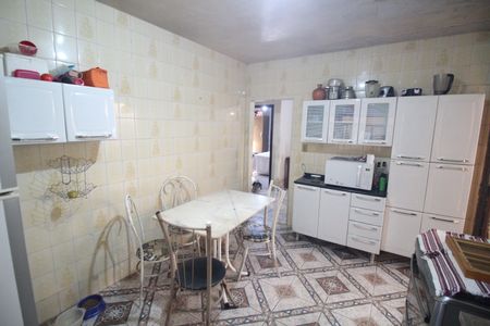 Casa à venda com 190m², 3 quartos e 3 vagasCozinha