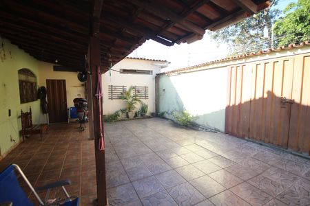 Casa à venda com 190m², 3 quartos e 3 vagasQuintal