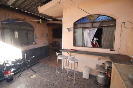 Casa à venda com 190m², 3 quartos e 3 vagasQuintal