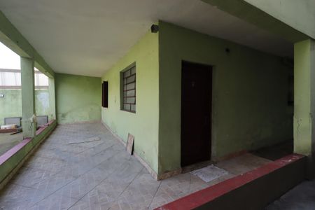 Casa à venda com 100m², 2 quartos e 3 vagasQuintal