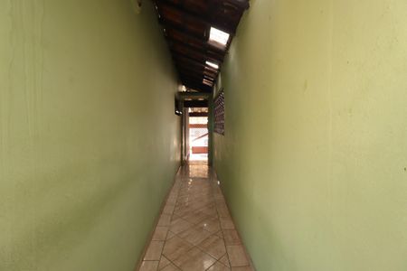 Casa à venda com 100m², 2 quartos e 3 vagasCorredor