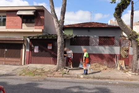 Casa à venda com 100m², 2 quartos e 3 vagasFachada