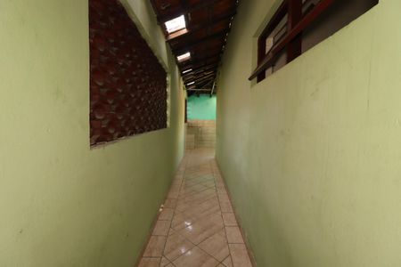 Casa à venda com 100m², 2 quartos e 3 vagasCorredor
