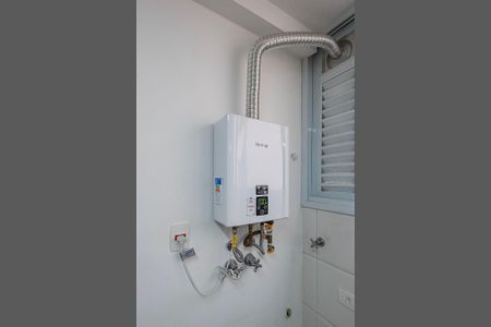Apartamento à venda com 222m², 3 quartos e 2 vagas Apartamento à venda com 222m², 3 quartos e 2 vagasÁrea de Serviço