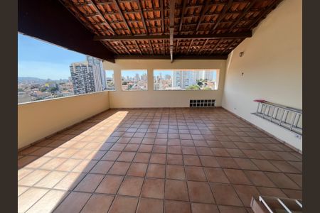 Casa à venda com 239m², 3 quartos e 2 vagasVaranda
